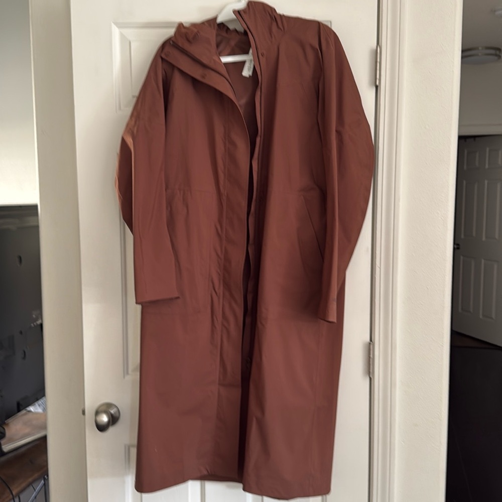 Lululemon Roasted Brown Long Waterproof Rain Jacket Size 10